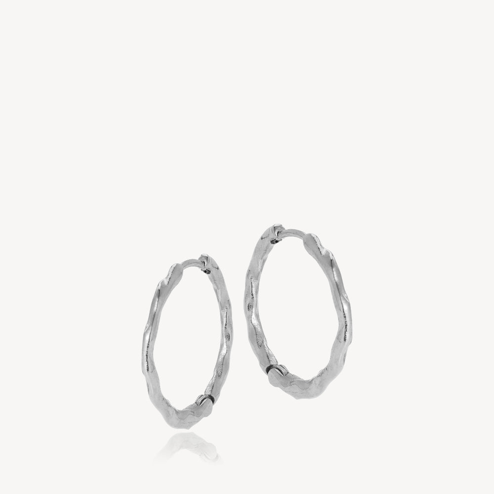 Sølv Hoop Creoler i Stål - Rå Elegance til Dit Outfit