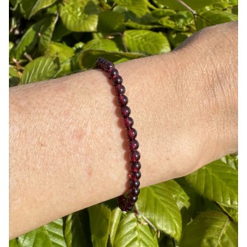 Granat Armbånd - Find Balance og Tryghed i Dit Liv