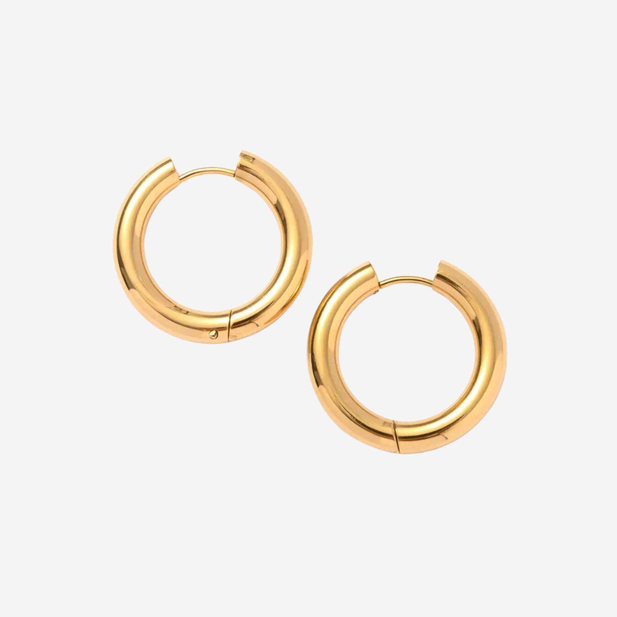 Bold Earrings Forgyldt - Khaai Studio Øreringe  - 05715461009138