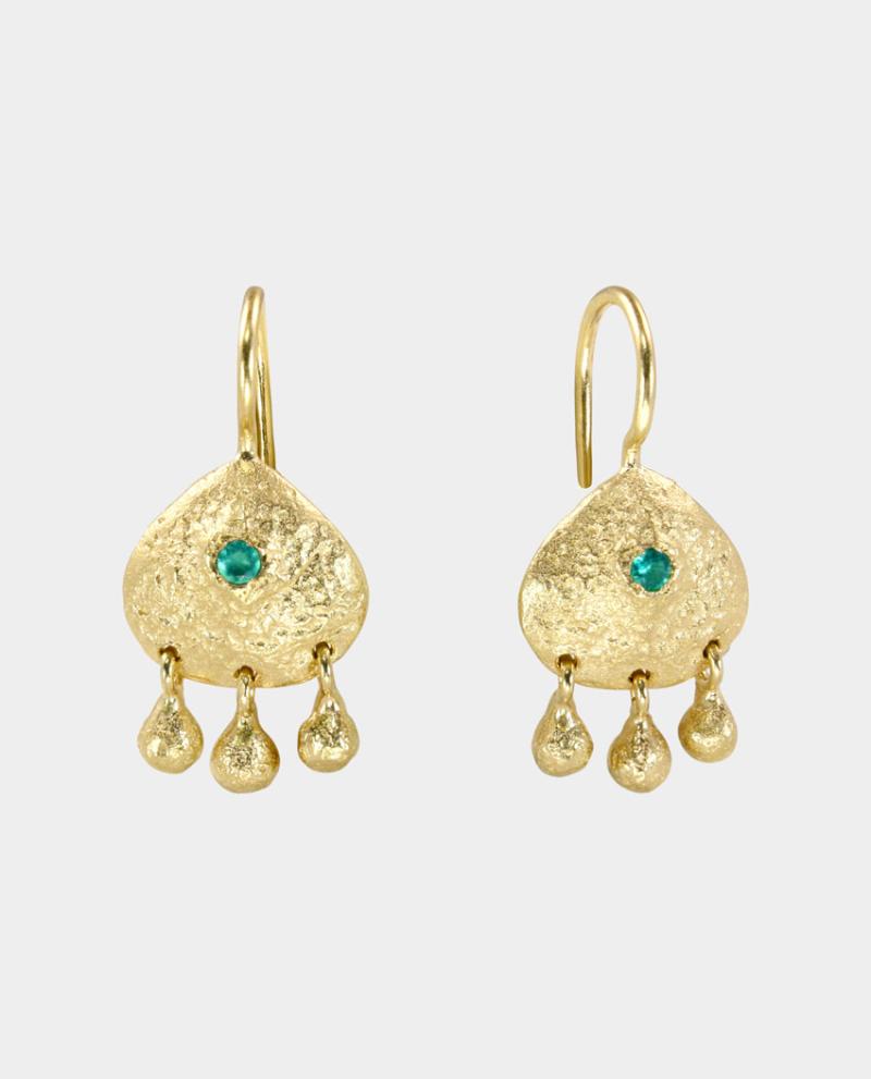 Grøn Venus Små øreringe Med Dansende Dråber Onyx - Nina Rønde Øreringe