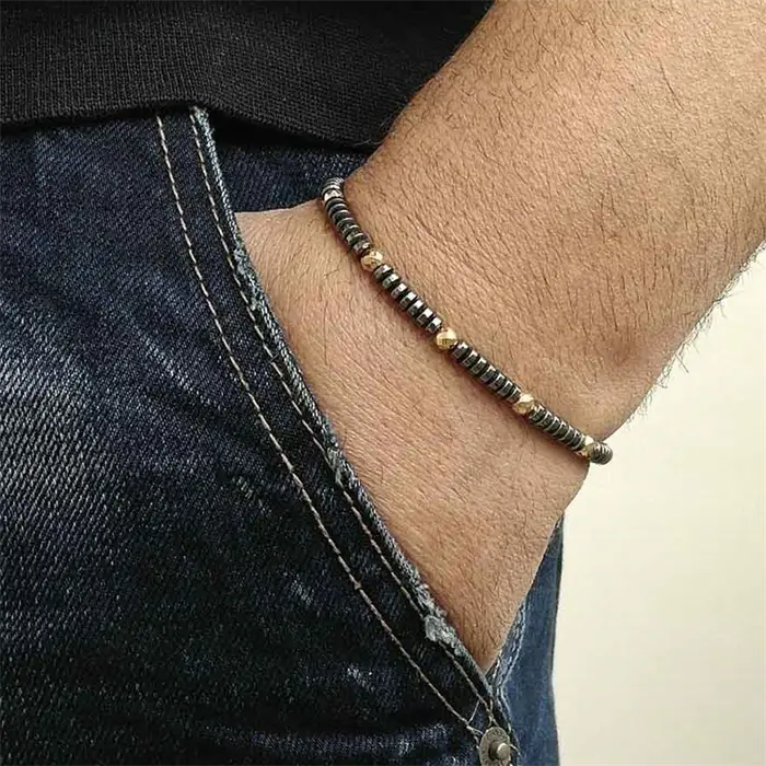 Golden Hamatit Armbånd Med 4mm Perler - Armbånd