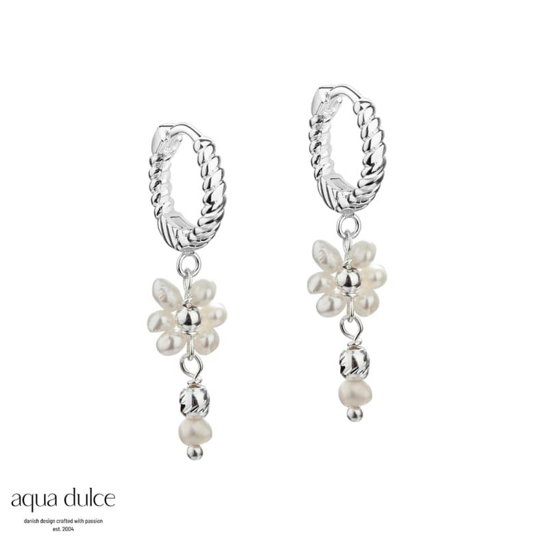 Daisy Pearl Hoops Silver - Aqua Dulce Øreringe  - 5740013850142