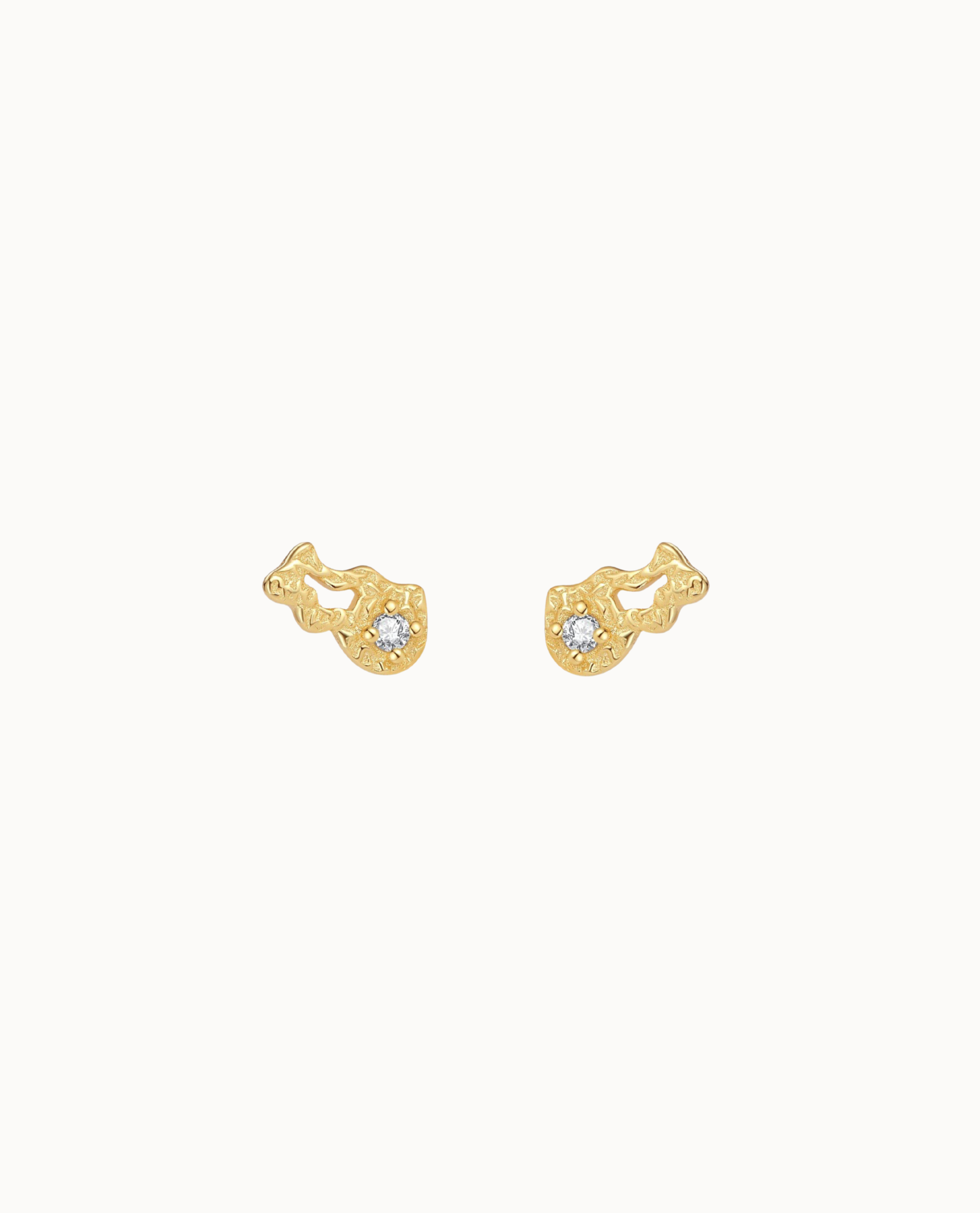 Gali Petite Studs Forgyldt - Nava Copenhagen Øreringe  - 05715461004195