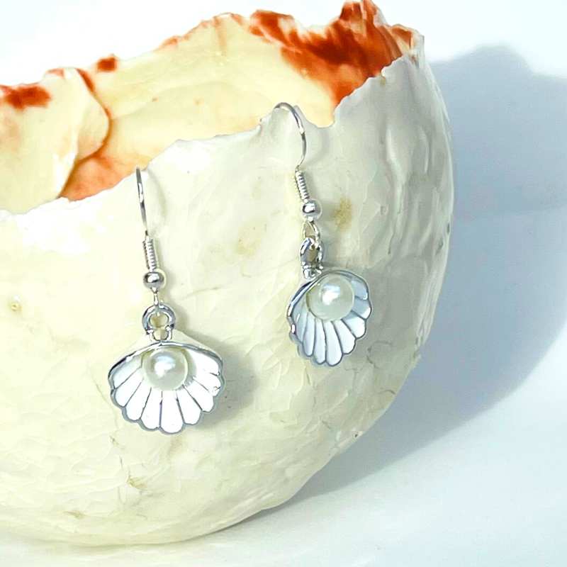 Hvid Shell & Pearl White - Øreringe