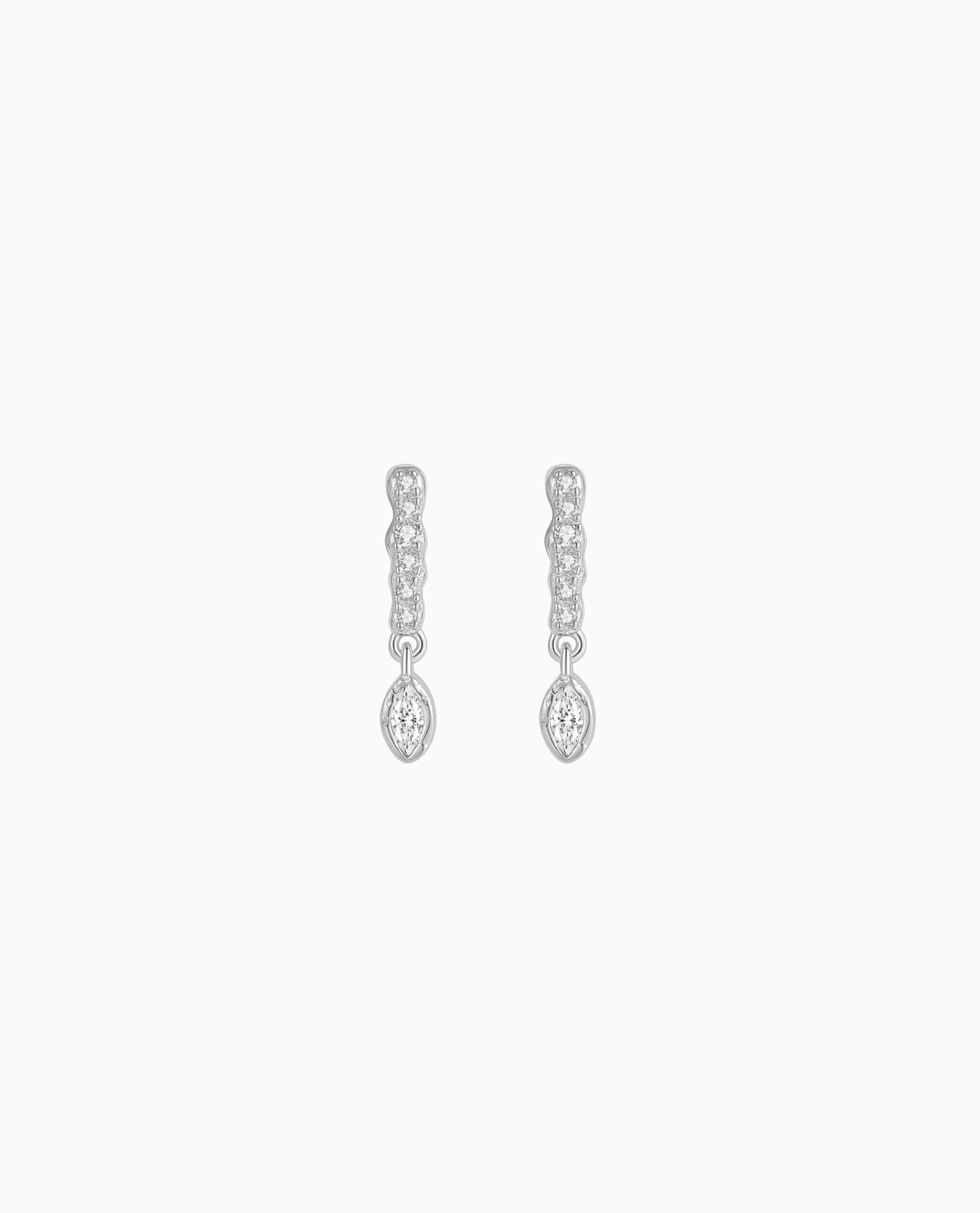 Shenti Earrings Sølv - Nava Copenhagen Øreringe  - 5715461009657
