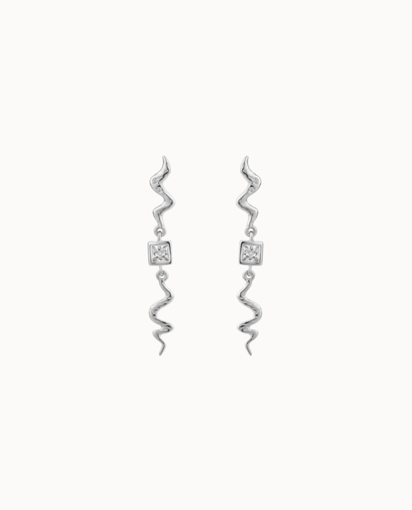 Lilia Earrings Sølv - Nava Copenhagen Øreringe  - 05715461001149