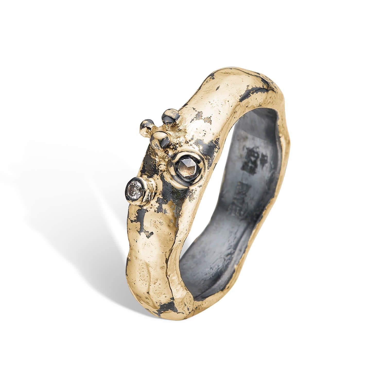 Ring Sacra Golden - Bybirdie.dk Fingerringe