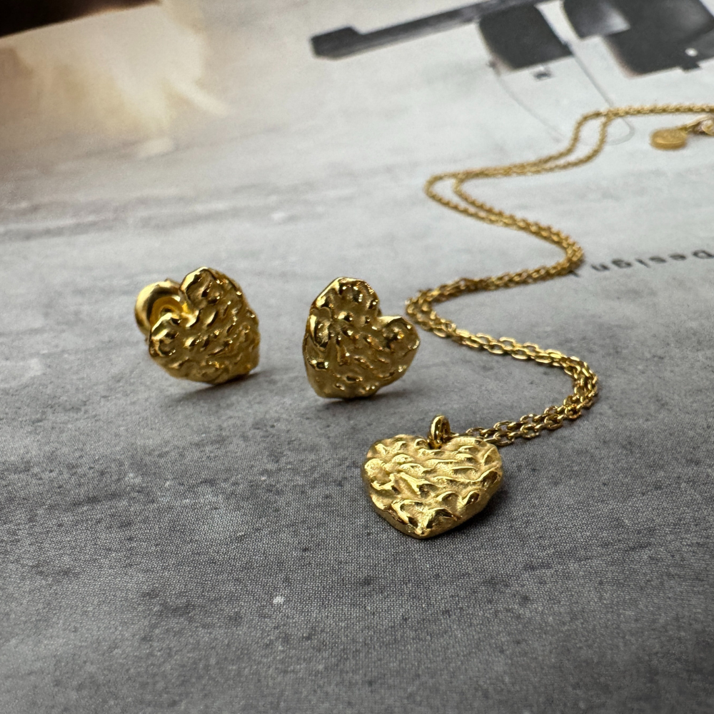 Guld Cinta Halskæde & ørestikker Sæt - Sistie 2nd Halskæder