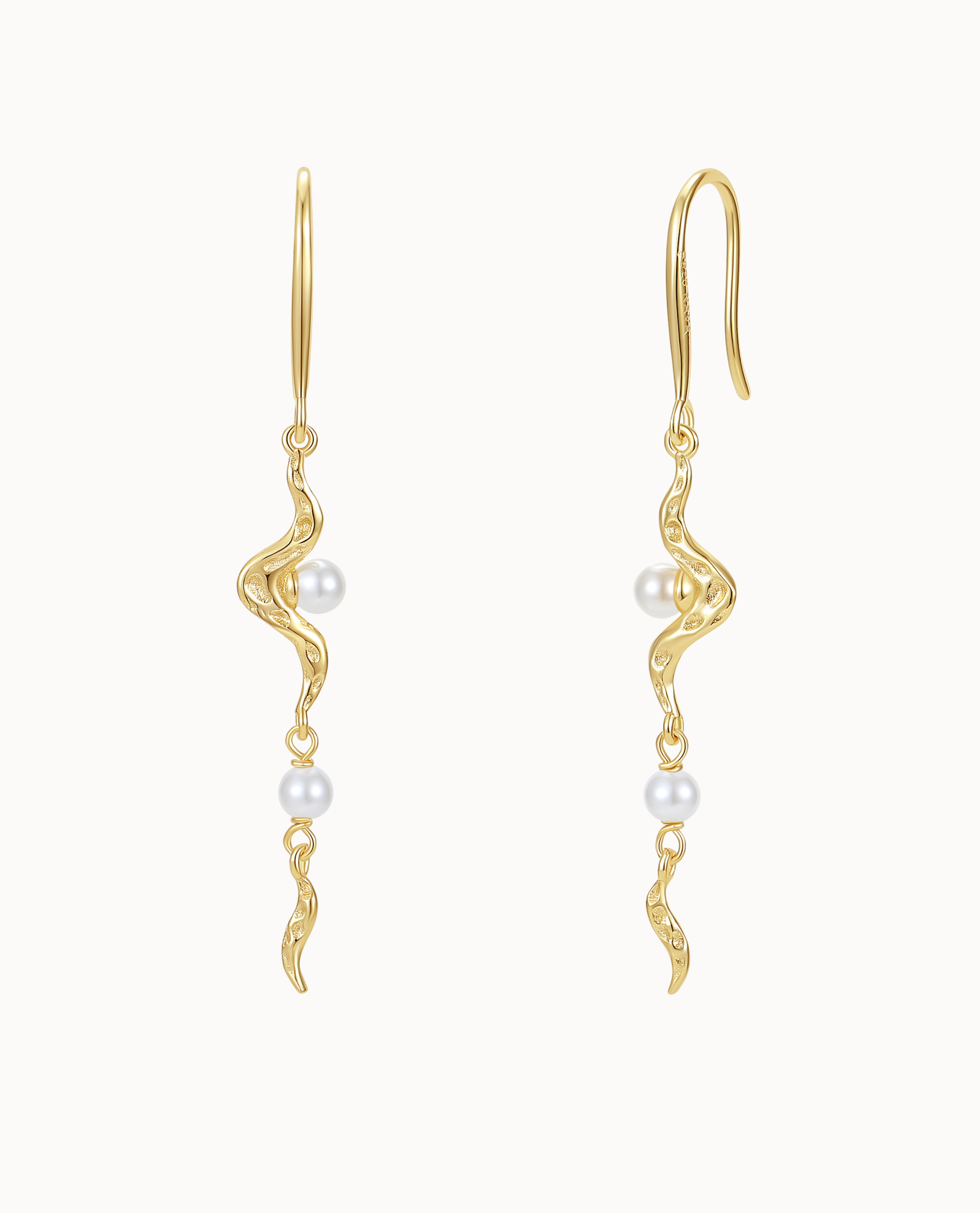 Melody Earrings Forgyldt - Nava Copenhagen Øreringe  - 5715461011261