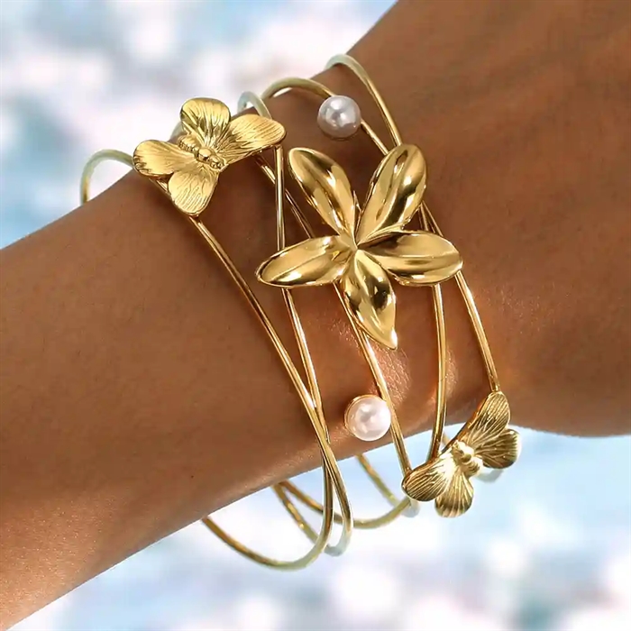 Golden Grace Forgyldt Armbånd Med Blomster Perler - Armbånd