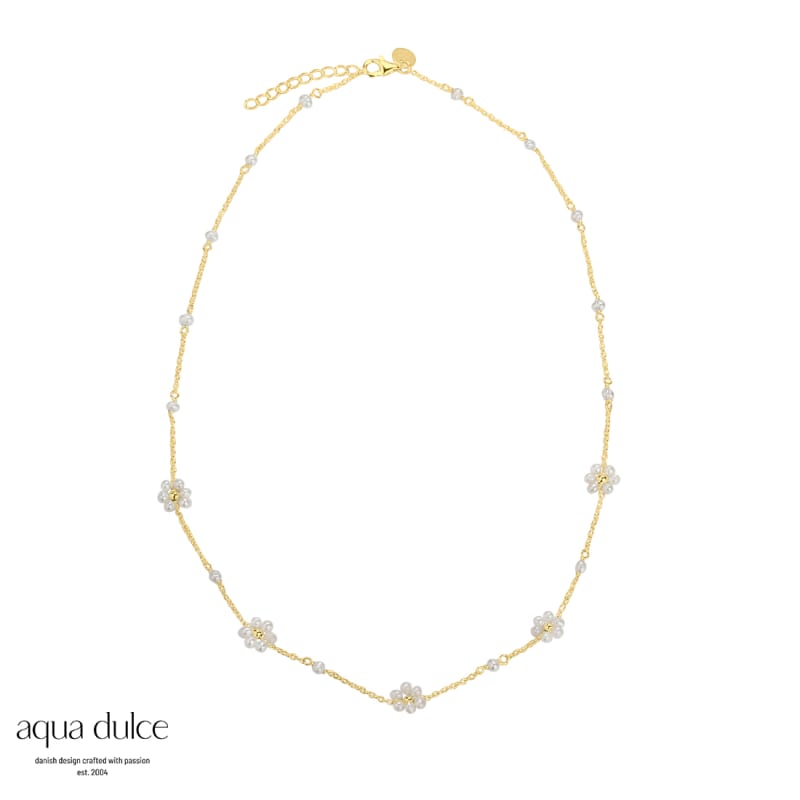 Daisy Pearl Necklace Golden - Aqua Dulce Halskæder  - 5740013850197