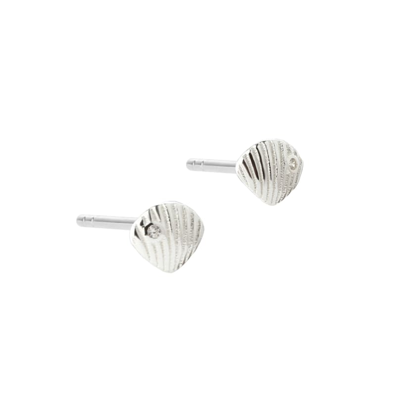 Shelly Earstud Silver - Aqua Dulce Ørestikkere  - 5740013861971