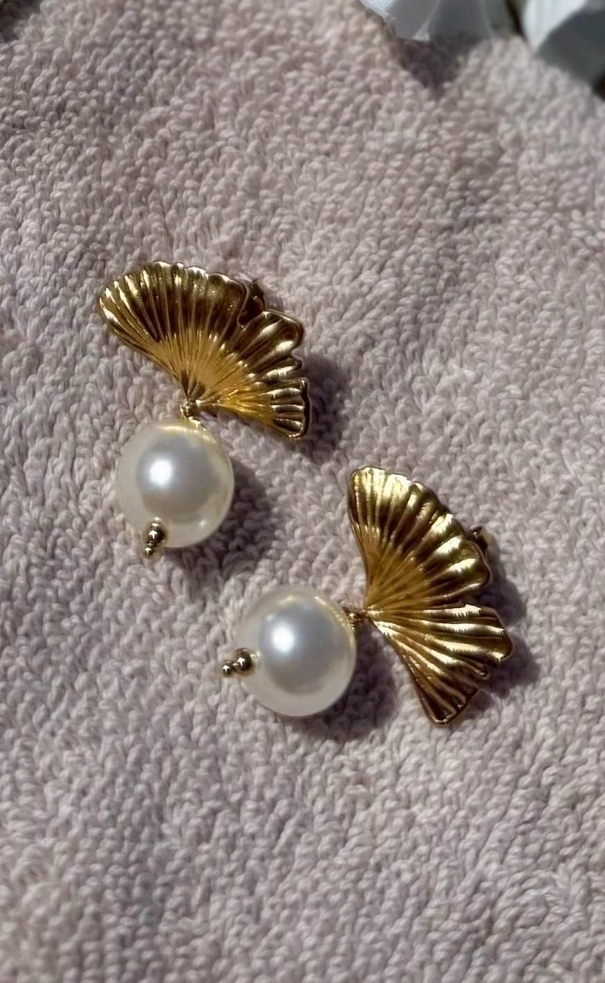Guld Colour Smykkeli Copenhagen Shelly Pearl Big Gold Colour - Øreringe  - 32345461