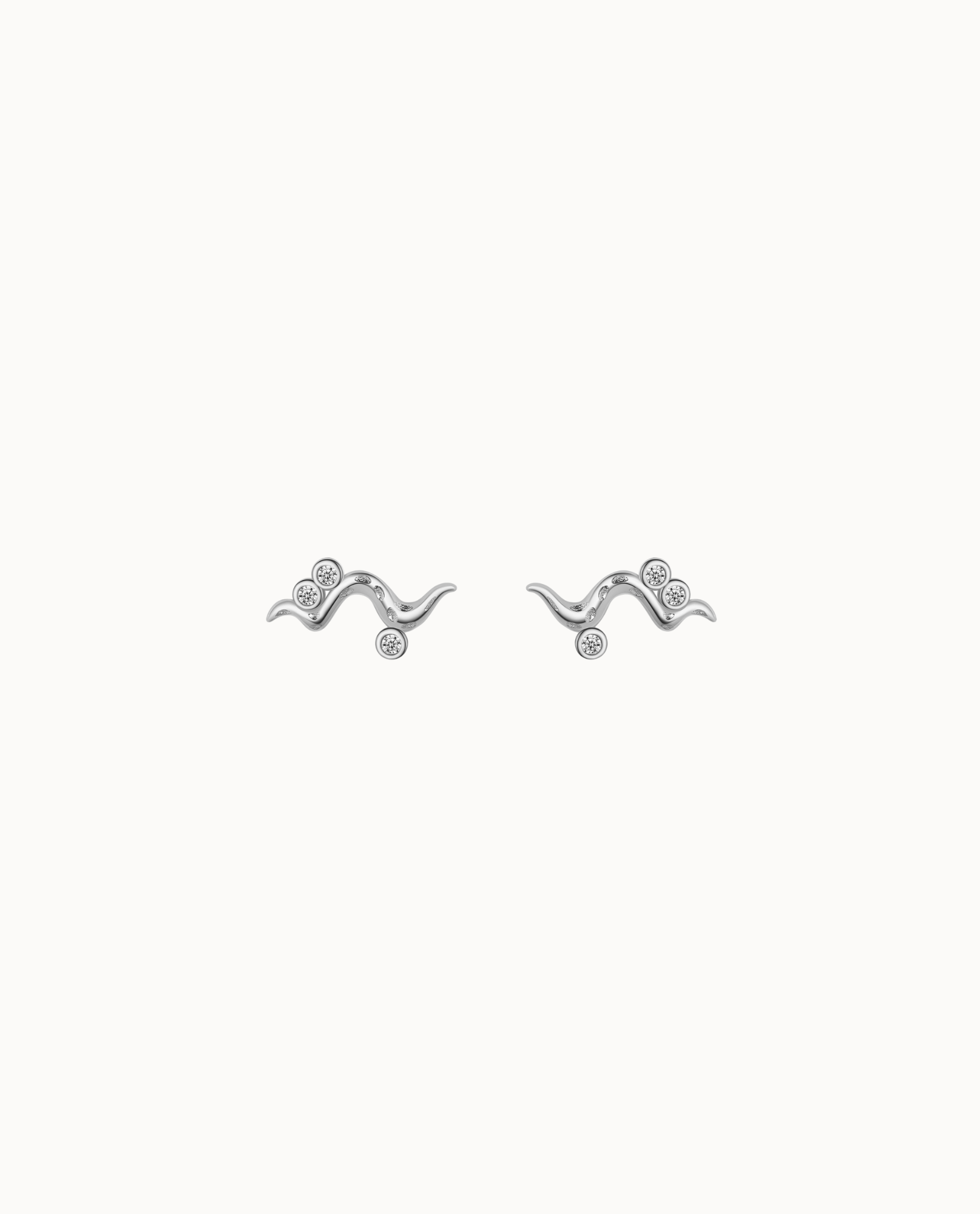 Lua Petite Studs Sølv - Nava Copenhagen Øreringe  - 05715461001644