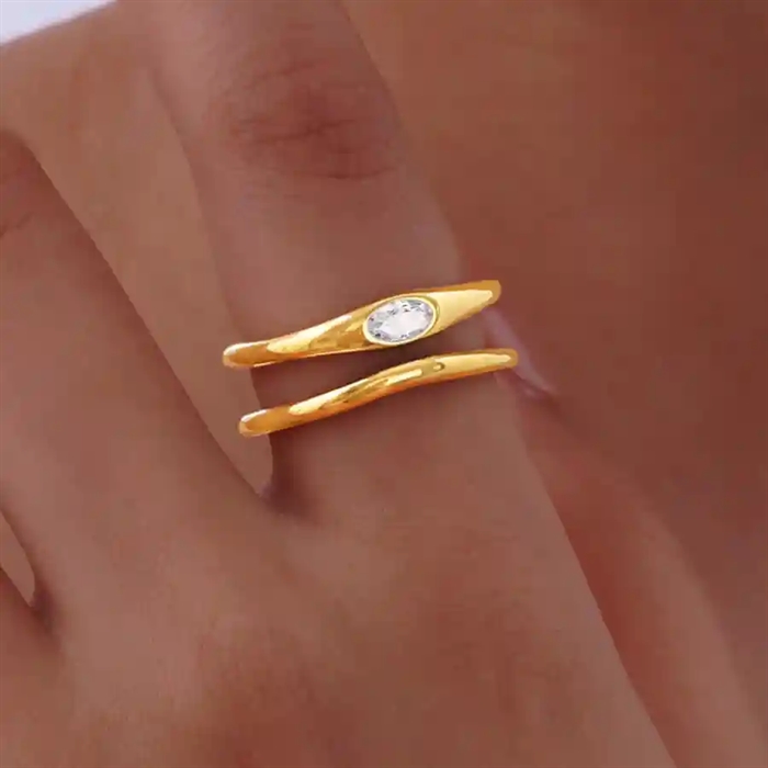 Elegant Wave Ring Forgyldt Ædelstål Med Oval Sten - Fingerringe